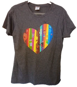 Sesame Street rainbow heart graphic t-shirt Big Bird Bert Ernie Oscar Cookie tee - Picture 1 of 6