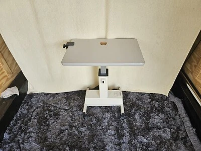 Mesa Médica Eléctrica Altura Ajustable Topcon, AIT-15 Foto 1 de 4