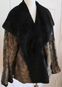 Carter & Teri Jacket Sz L Plush Short Animal Print Outside Black Inside - Picture 1 of 6