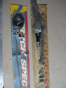 ROYCE & TRUCK SPECS MOBILE CB ANTENNAS, ROYCE IS VINTAGE BOTH ARE PARTIALLY OPEN - Afbeelding 1 van 14