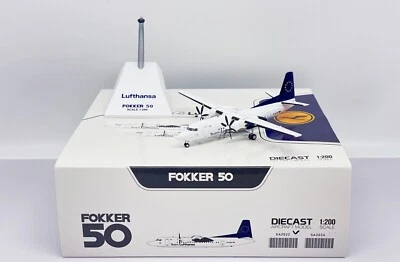 Team Lufthansa Fokker 50 Reg: D-AFKU Scale 1:200 Diecast Model SA2022 JC Wings - Image 1 of 4