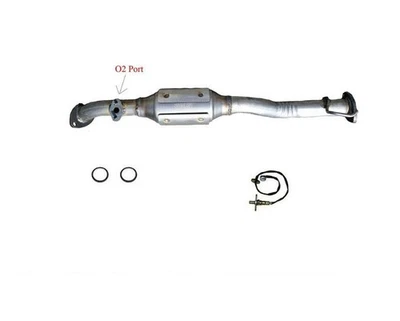 98-00 RAV4 2.0L Under Truck Catalytic Converter 18050 With gaskets + O2 Sensor - Image 1 of 4