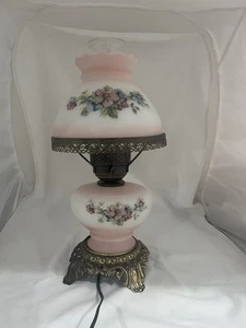 Vintage Windlicht Lampe Milchglas Blush Rosa Blumenmotiv 3 Wege Tischlampe Nacht - Bild 1 von 11