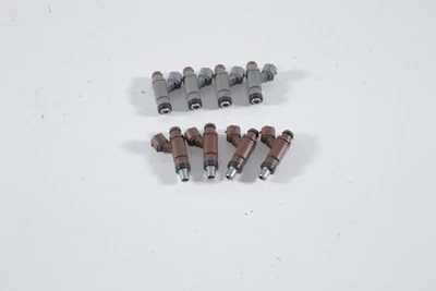 2006 06-07 铃木 GSXR 600 GSXR600 燃油气体汽油喷射器 原始设备制造商 #6718 — 第 1/4 张图片