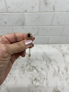 Garnet Stick pin gold tone metal Vintage - Picture 1 of 3