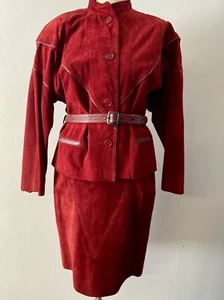 Vintage 80s Dark Red Suede Women's Jacket with matching pants and skirt | Size S - Foto 1 di 12