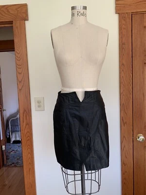 Falda Midi Giovanni Negra De Colección Cuero Cosido Talla 11 Cremallera Expuesta Foto 1 de 4