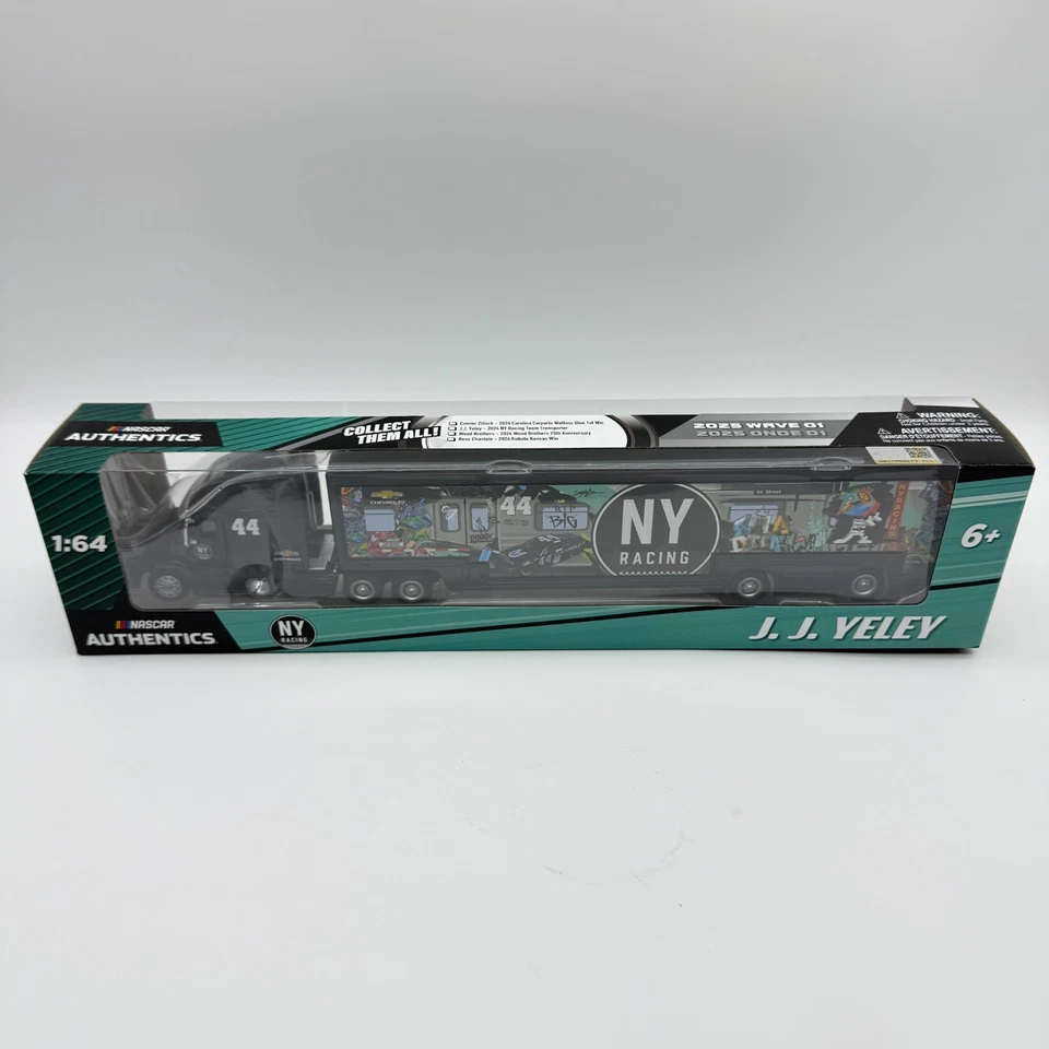 Transportador JJ Yeley NY Racing 2025 Wave 1 NASCAR Authentics 1:64 Foto 1 de 1