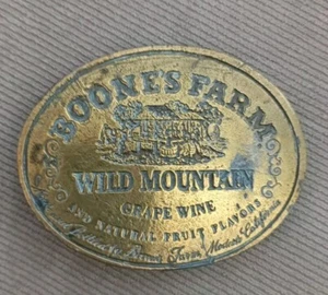 Vintage Boones Farm Brass Oval Belt Buckle Wild Mountain Grape Wine Advertising - Picture 1 of 4