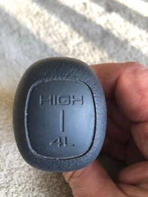 1999 Isuzu Amigo 3.2L Manual Transfer Case Shift Knob.  OEM.  FREE SHIPPING!! - Image 1 of 4
