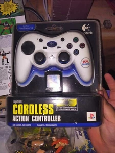 Logitech EA Sports Wireless PlayStation 2 PS2 Controller New Sealed - Picture 1 of 2