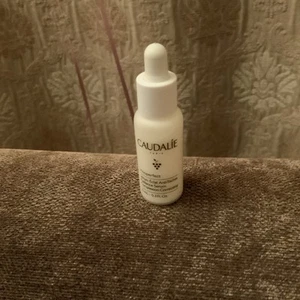 Caudalie Vinoperfect Radiance Serum Complexion Correcting 10ml - Picture 1 of 1