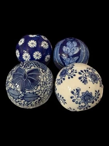 Vtg Set Of 4 Ceramic Blue and White Chinoiserie Carpet Ball Florals 4” - Picture 1 of 20