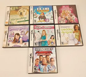 Lotto 7 giochi Nintendo DS maggior parte CIB Barbie Club Penguin My Secret Diary altro - Foto 1 di 7