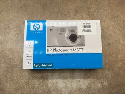 HP PhotoSmart M307 3.2MP 15x Zoom Digital Camera with Case - Image 1 of 4