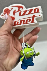 ^New without box Hallmark Ornament Pizza Planet From Toy Story - Picture 1 of 1