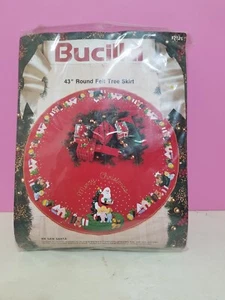 Bucilla we saw Santa felt applique Christmas Tree skirt 82721 43" round 1991 NEW - Picture 1 of 6
