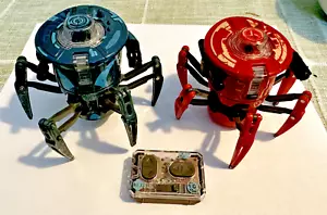 Zwei HexBug Micro Battle Spider Roboter blau orange Fernbedienung funktioniert - Bild 1 von 8