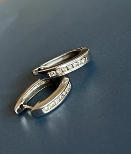 Pendientes de aro de diamantes de 0,50 quilates conjunto de canales de oro blanco de 9 quilates aro de 0,5 quilates - Imagen 1 de 9