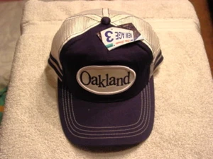 OAKLAND BASEBALL CAP ( MESH BACK ) DARK BLUE - Picture 1 of 1