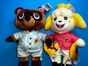 Build-a-Bear Animal Crossing Tom Nook + Isabelle Reg Outfits + Glockentasche Nintendo