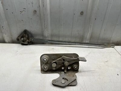 1960-1963 CHEVROLET CHEVY TRUCK LH DOOR LATCH WINDOW CRANK ORIGINAL VINTAGE - Imagem 1 de 4
