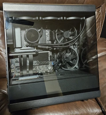 PC para juegos parcial Ryzen 7600x Foto 1 de 3