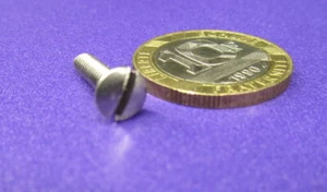 Oval Head Slotted Machine Screw 18-8 Stainless, 6-32 x 5/8" L, 200 pcs - Picture 1 of 10