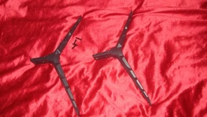 Vizio TV E65-F0 Juego de patas de soporte y 3 tornillos solamente - Imagen 1 de 8