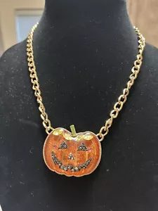 Betsey Johnson Pumpkin Necklace Pendant Jack O Lantern Halloween Party NWT - Picture 1 of 4