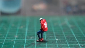 Kepopic Miniature Figure Scale 1/64 For Diecast - Picture 1 of 3