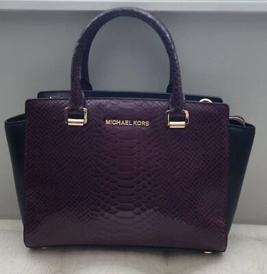 Сумка Michael Kors средняя Selma змеиная с тиснением кожа дамсонская / черная - Изображение 1 из 4