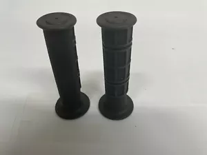 Kawasaki black closed end 1/2 waffle sport / street bike Grips 7/8" 125MM NEW - Picture 1 of 4