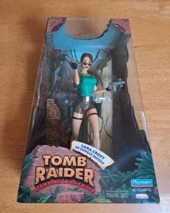 Nuevo Lara Croft Tomb Raider Figura de Acción Exhibición Jungle Outfit Playmates 1999 - Imagen 1 de 10