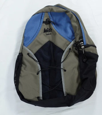 REI Teton Hiking Backpack Daypack Adjustable Straps Outdoor Gear 18x12x5 - Image 1 of 4