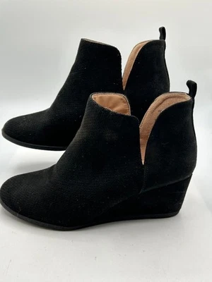 Journee Collection Mylee Ankle Bootie Women's Sz 7 Black Leather Wedge Heel 00 - Image 1 of 4