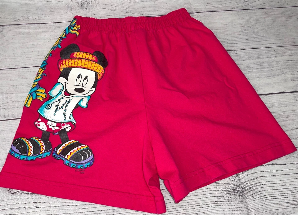 Mickey Unlimited Girls Size Small Mickey & Mini Mouse Aloha Hawaii Pink Shorts - Image 1 of 4