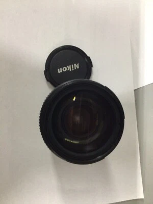 NIKON AF NIKKOR 35-135mm f/3.5-4.5 Macro SLR  For Nikon F w/ Cap - Image 1 of 3