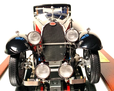Chasis Bauer 1931 Bugatti Royale Coupe de Ville # 41100 escala 1:12 INV# 4888 Foto 1 de 4
