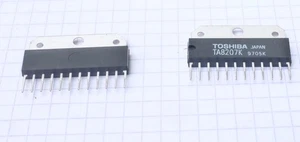 1x Toshiba TA8207K circuit intégré SIP 12 pins. Prix pour une pièce. - Foto 1 di 4