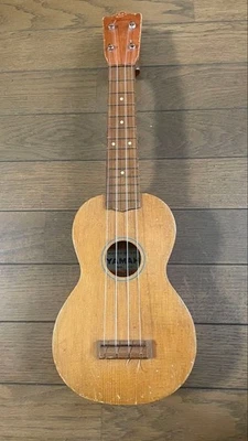 [Rare] [1960s domestic vintage ukulele] [YAMAHA NO.80] - Image 1 of 4