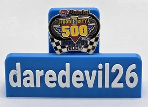2004 Food City 500 Bristol NASCAR Enamel Event Pin KURT BUSCH Win - Picture 1 of 3