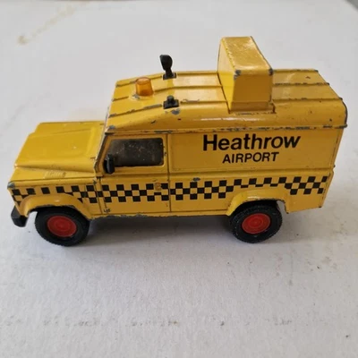 Matchbox Superkings Land Rover 110 Road Maintenance  (639) - Image 1 of 4