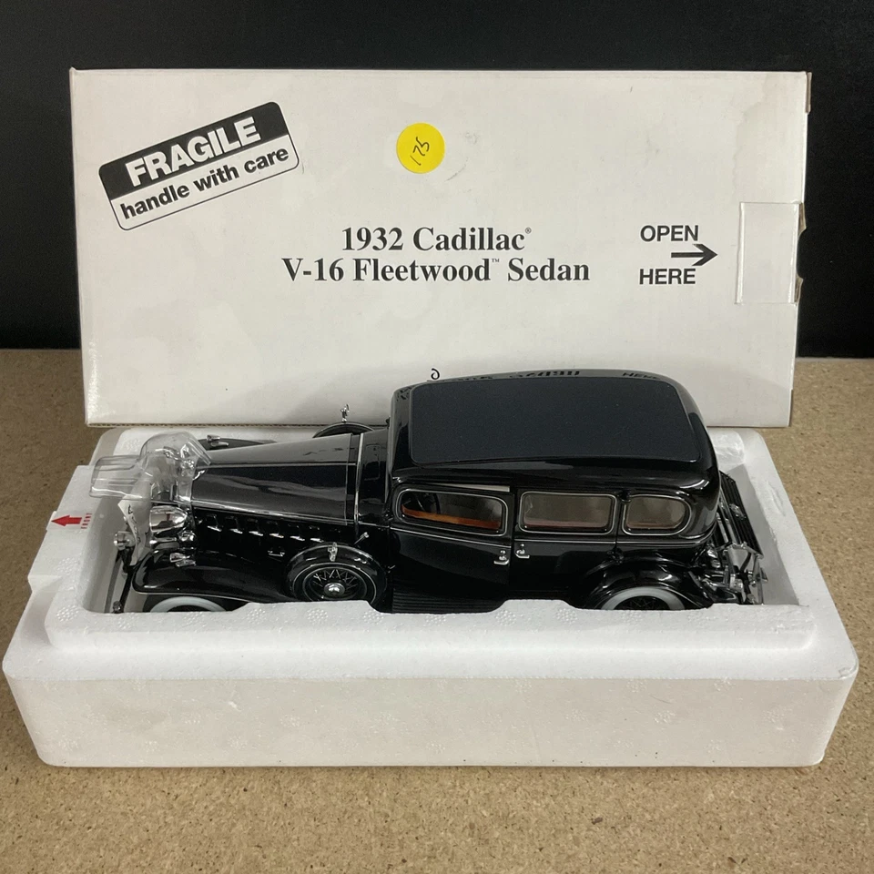 Danbury Mint 1932 Cadillac V-16 Fleetwood Sedan - Image 1 of 4