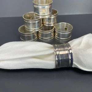 Silver Tone Napkin Rings Set of 7 Holders Dinner Tableware Traditional Vintage - Picture 1 of 6