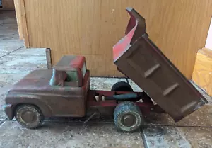 Vintage structo metal dump truck - Picture 1 of 11