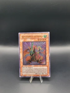 Yu-Gi-Oh! Babyspieldrache der Harpyien – Enemy of Justice – DE – 1.Auflage – NM - Bild 1 von 2