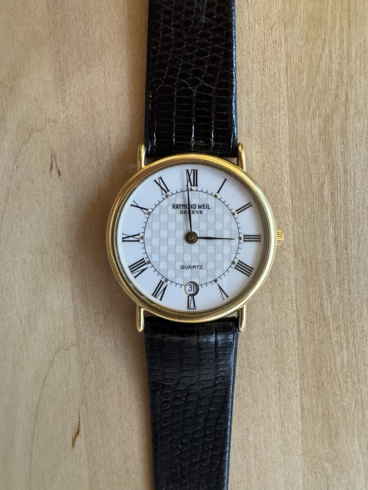 Reloj de Cuarzo Raymond Weil Geneve Oro 18k Galvanizado Funcionando Foto 1 de 4