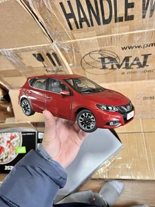 1:18 Scale 2014~2018 Nissan Versa Pulsar Tiida Red Diecast Model Car - Picture 1 of 24