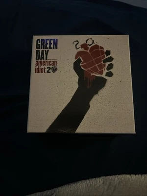 Green Day American Idiot 20th Anniversary Cd Collection With Rare CDs In It Foto 1 de 3